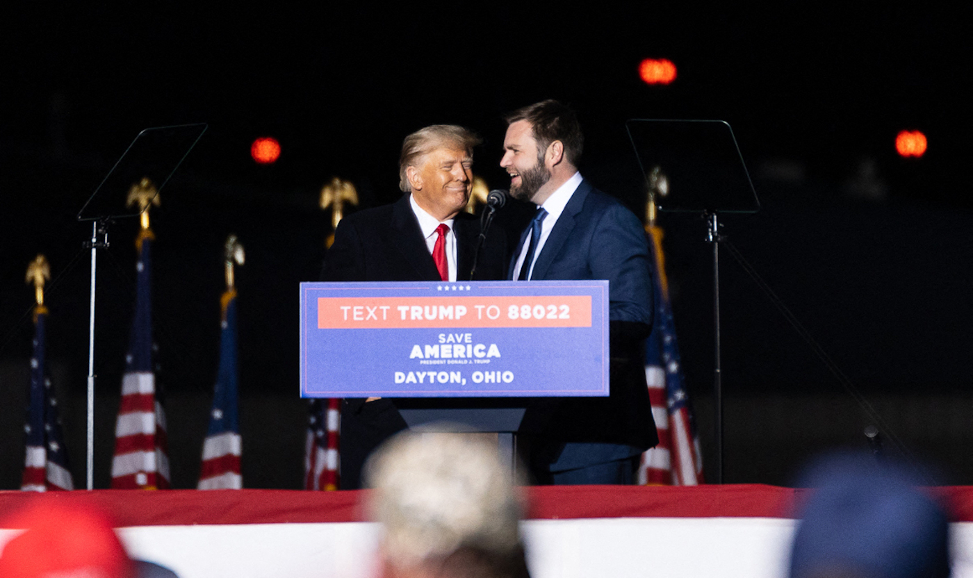 Trump Keeps Limelight on JD Vance at Election Day Eve Save America Rally in Dayton - Vimarsana News