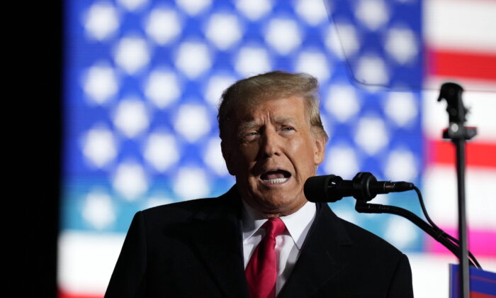 Former President Donald Trump speaks during a rally at the Dayton International Airport in Vandalia, Ohio, on Nov. 7, 2022. (Drew Angerer/Getty Images)