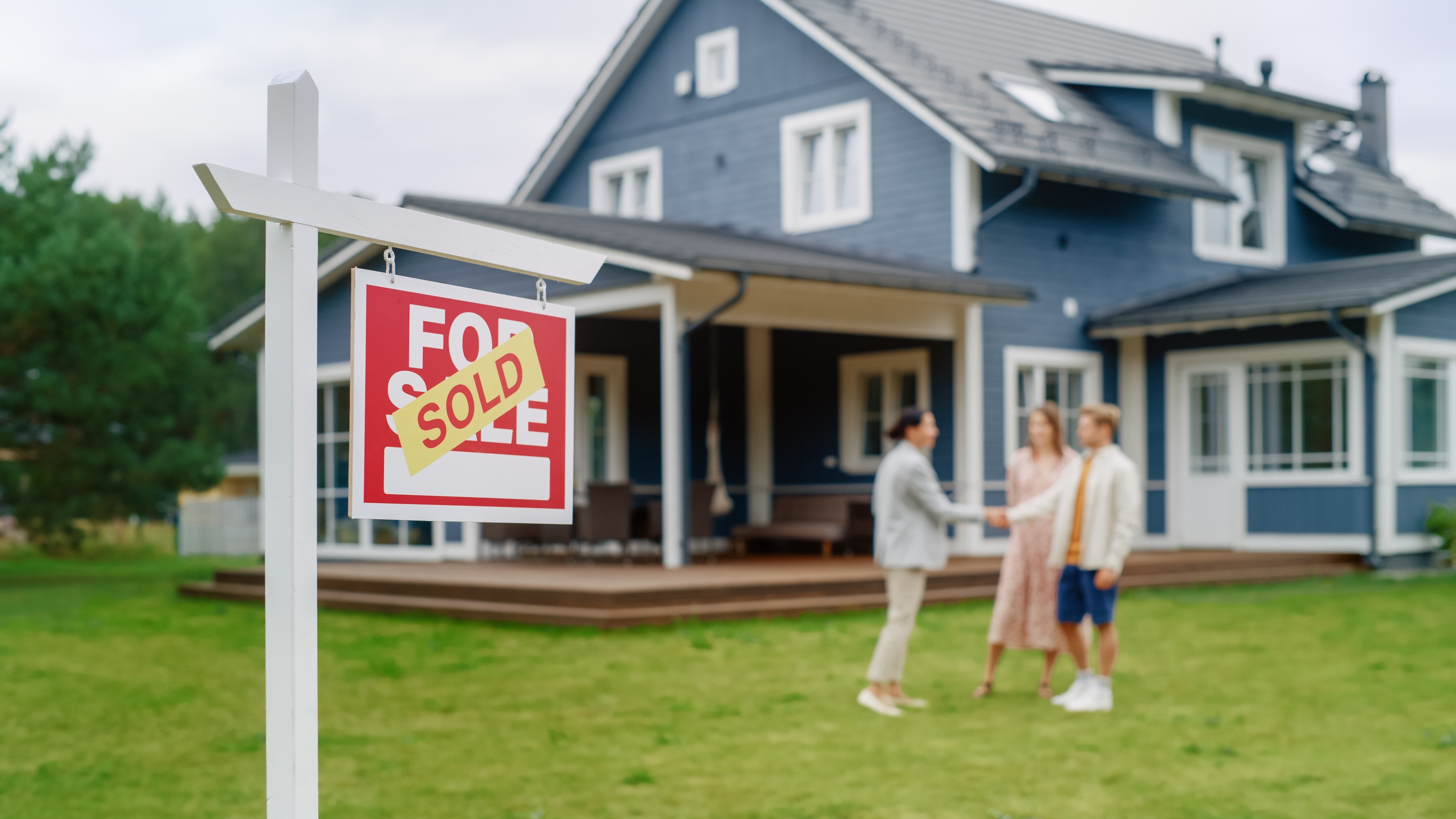 Co-buying a House: How Platonic Partners Make It Work - Vimarsana News