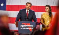 DeSantis Raises $1 Million in First Hour of Presidential Candidacy