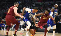 Clippers Escape Late Hole, End Cavs’ Winning Streak
