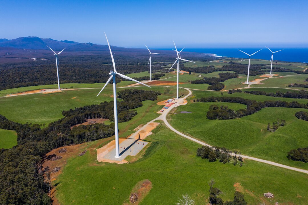 Labor Opens $10 Million Grants for Indigenous-Led ‘Clean Energy’ Projects