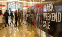 5 Ways to Save This Holiday Shopping Season