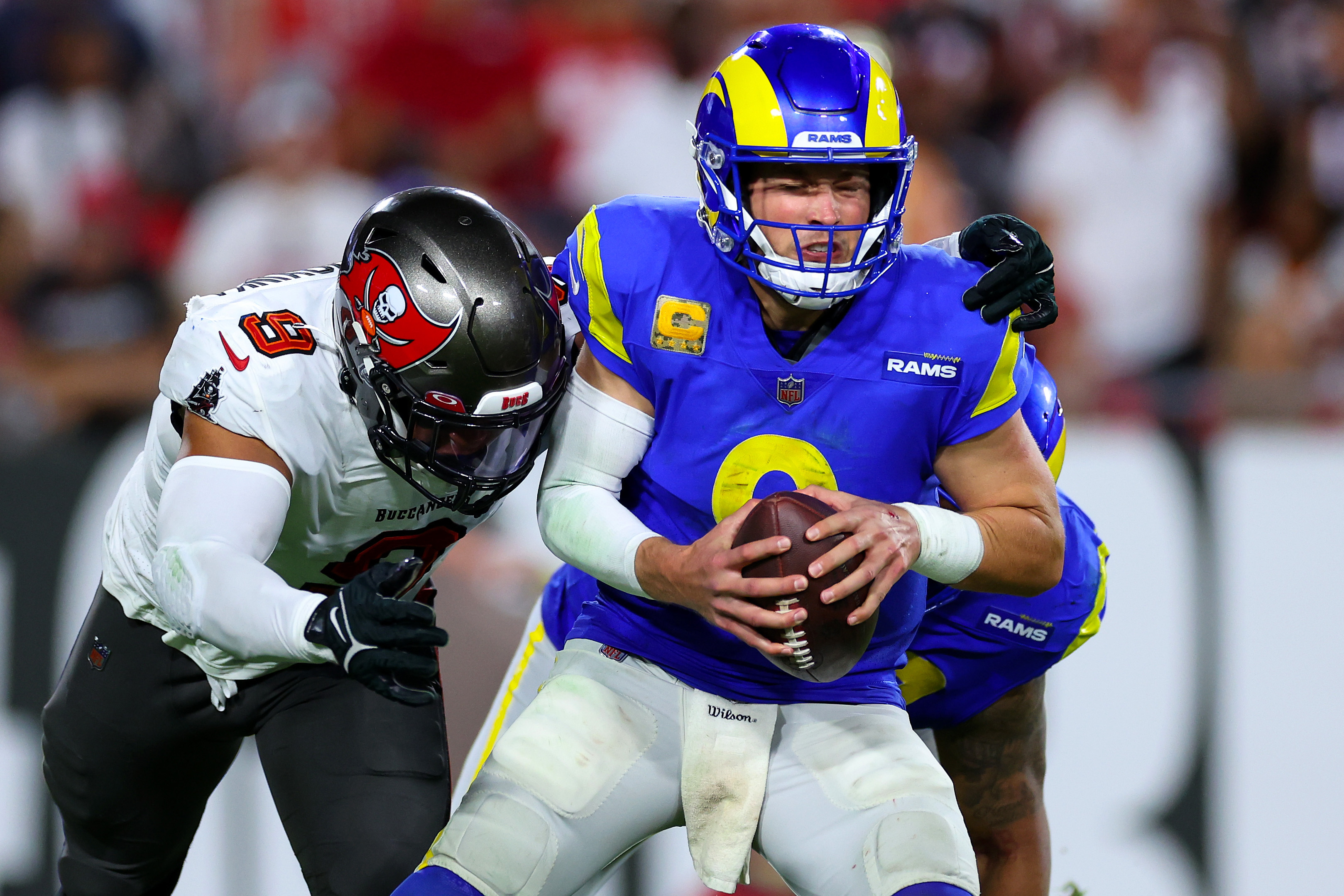 Matthew Stafford's Wife 'Not OK' After Rams QB Put In Concussion Protocol