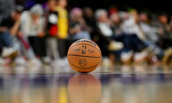 Longtime Sports Broadcaster Fred Hickman Dies at 66