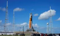 NASA: Moon Rocket Endured Hurricane, Set for First Test Flight