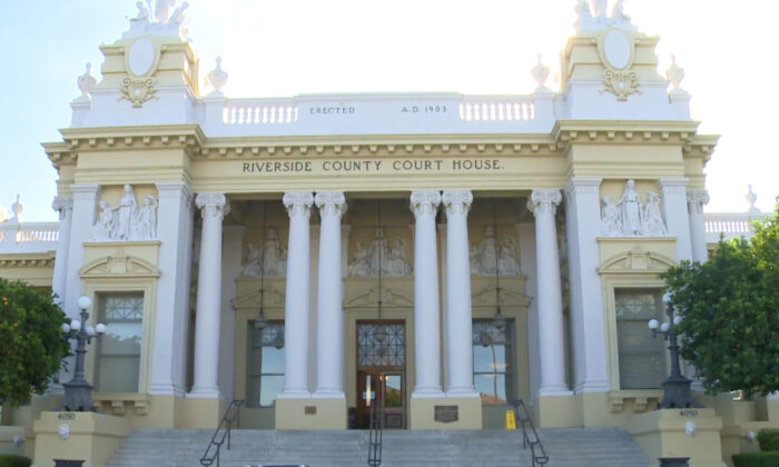 2022 年 11 月 4 日，加利福尼亚州里弗赛德市里弗赛德县法院大楼。（Adam Lin/NTD）