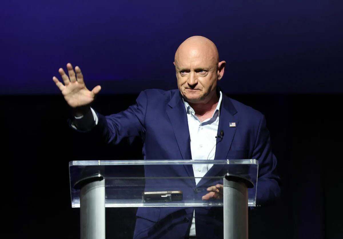 U.S. Sen. Mark Kelly (D-Ariz.) delivers remarks to supporters at his election night rally at the Rialto Theatre in Tucson, Ariz., on Nov. 8, 2022 (Kevin Dietsch/Getty Images)