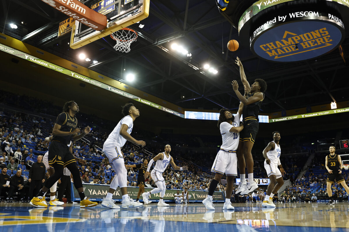 No. 8 UCLA Cruises Past Long Beach State 93–69