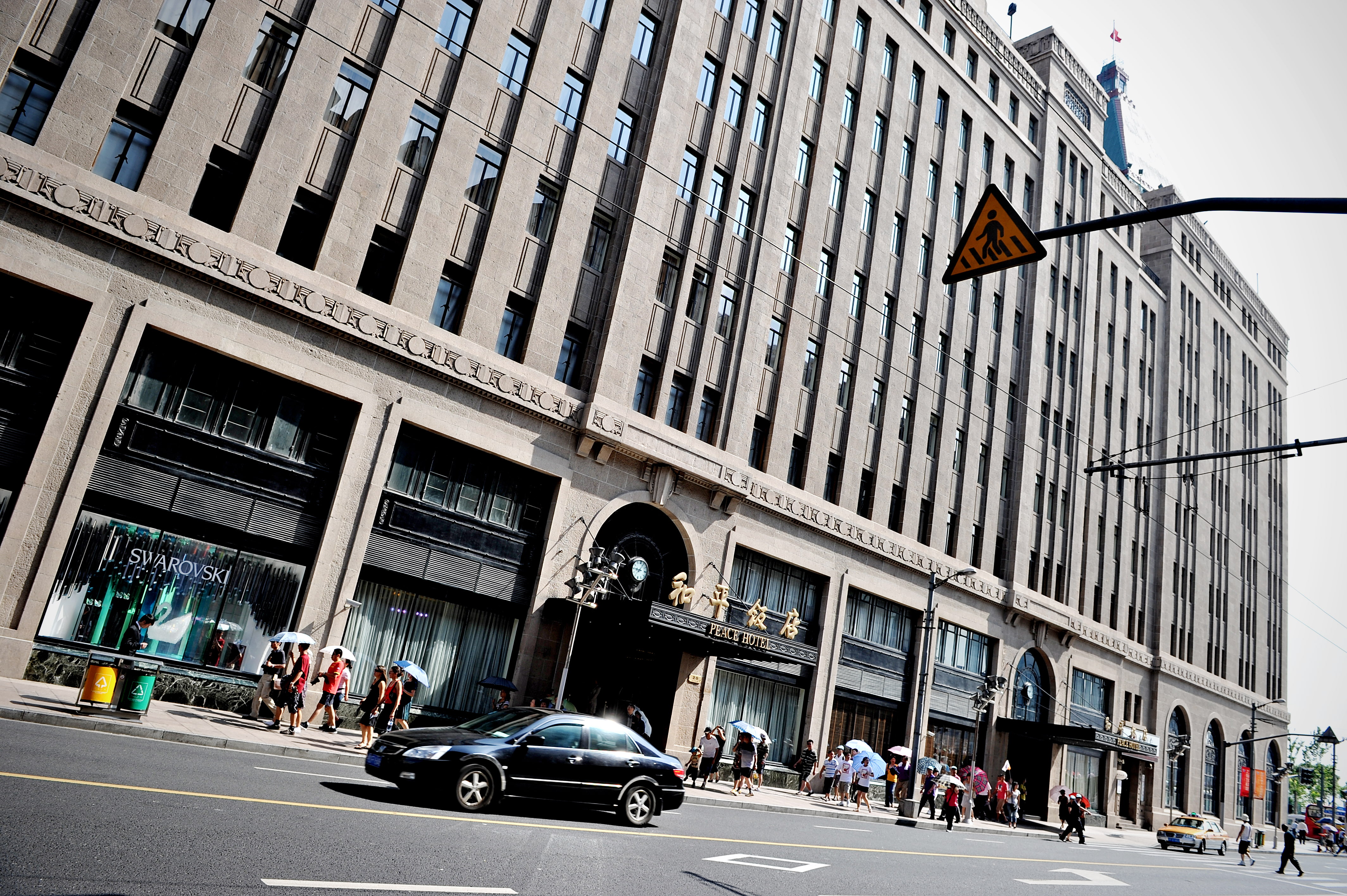 China's Zero-COVID Policy Impacts Luxury Hotel Industry - Vimarsana News