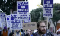 Researchers and Student Employees Strike at UC Campuses