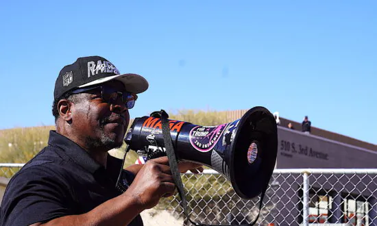 Arizona Prayer Rally Under Surveillance as Members Gather in ‘Free Speech Zone’