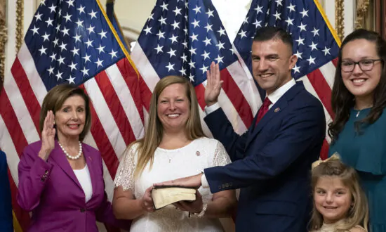 Rep. Rudy Yakym Sworn in to Complete Late Rep. Jackie Walorski’s Term in Indiana’s 2nd Congressional District