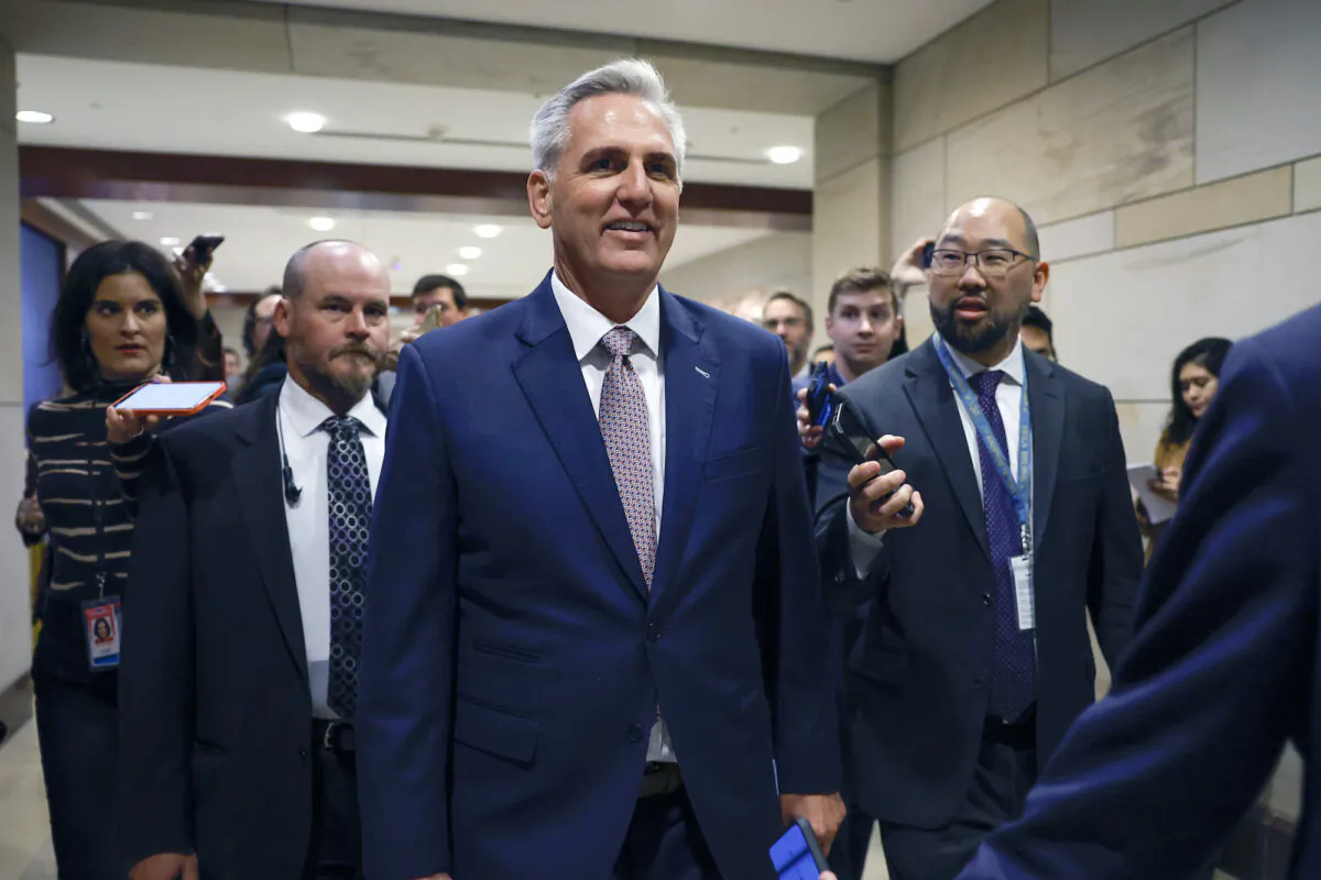 House Minority Leader Kevin McCarthy (R-Calif.) is followed by reporters as he arrives at a House Republican Caucus meeting at the U.S. Capitol Building in Washington, DC, on Nov. 14, 2022. (Anna Moneymaker/Getty Images)