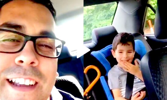 Dad and Son Form the Cutest Bond by Daily ‘Dad Jokes’