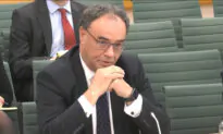 BoE Governor Defends Pandemic QE, Says Mini-Budget Damaged UK’s Reputation