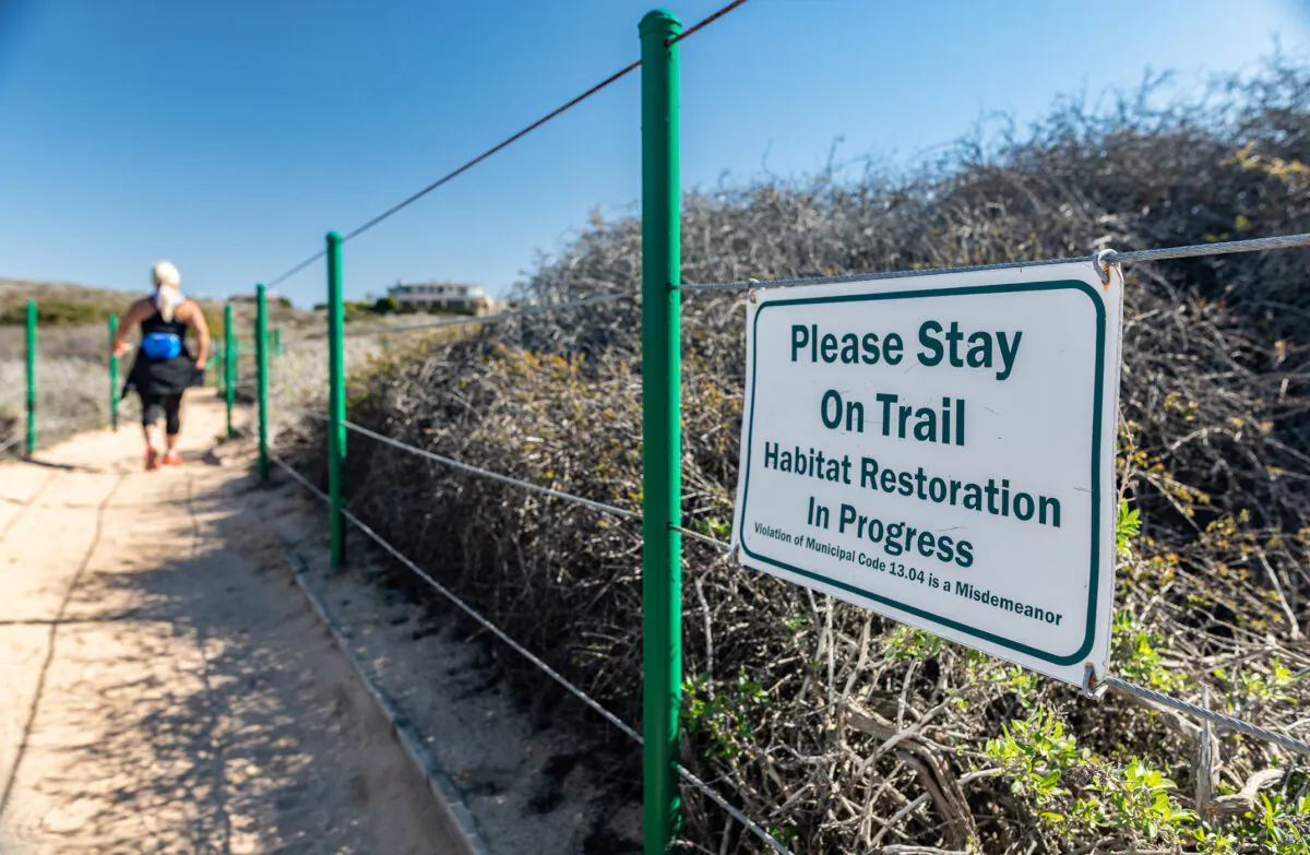 The Dana Point Headlands hiking area reopens seven days a week in Dana Point, Calif., on Nov. 16, 2022. (John Fredricks/The Epoch Times)