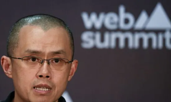 Crypto Investors Pull Billions Out of Binance’s Stablecoin After Regulator Crackdown