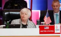 Yellen Contradicts Biden, Sees No Reason to Investigate Musk’s Twitter Deal