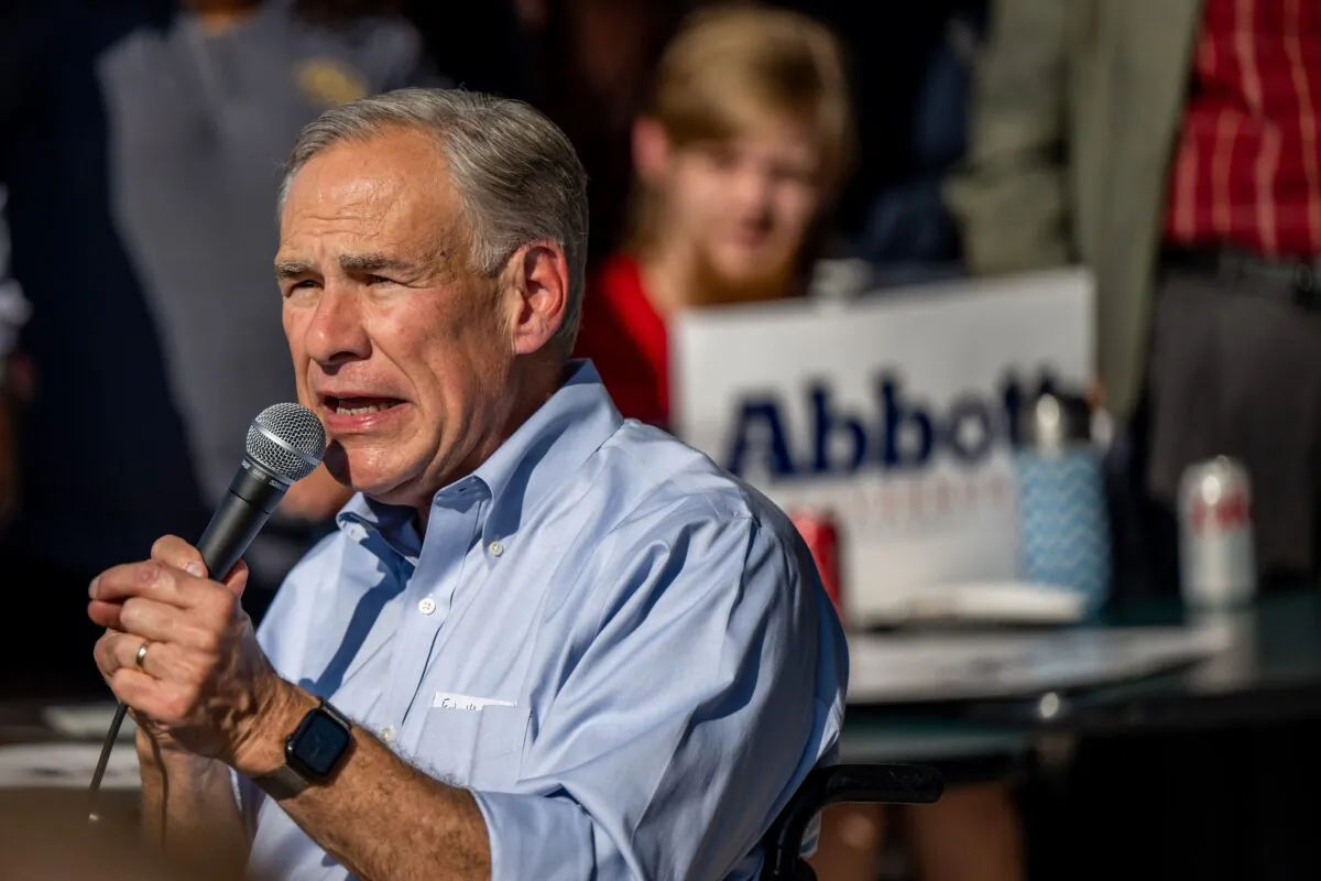 Texas Gov. Greg Abbott speaks during a 'Get Out The Vote' rally at the Fuzzy's Pizza & Italian Cafe in Katy, Texas, on Oct. 27, 2022. (Brandon Bell/Getty Images)