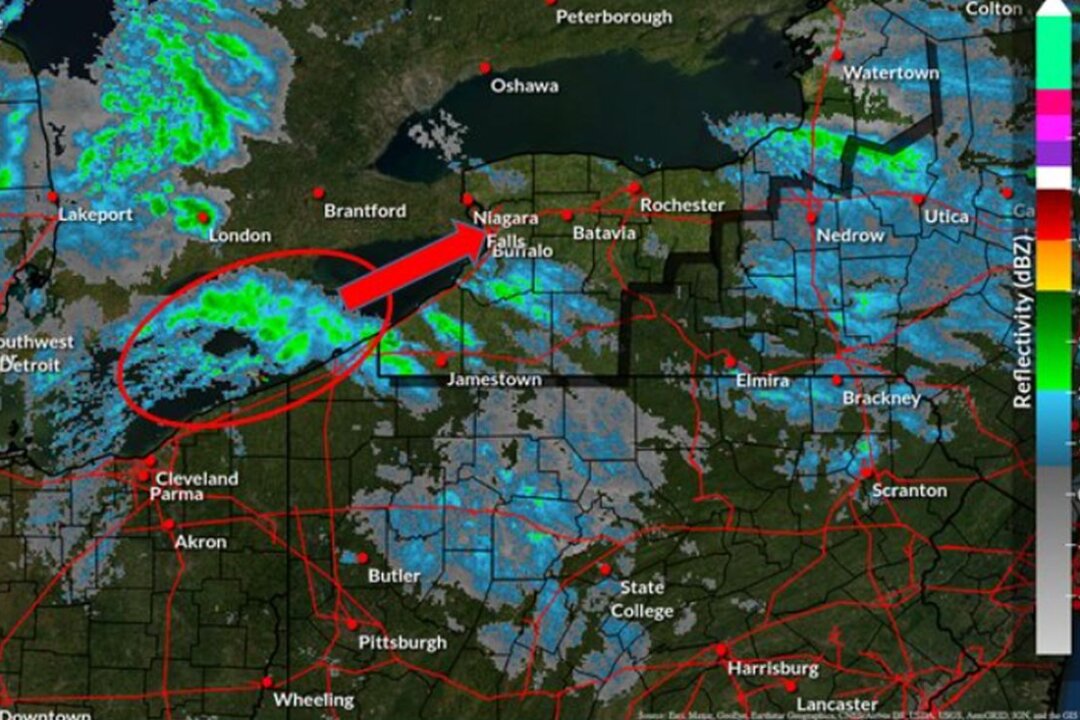 State of Emergency Declared in NY Ahead of Storm That Could Dump 6 Feet ...