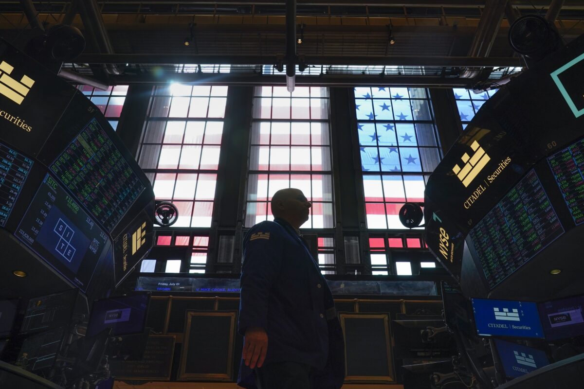 NextImg:Stocks Jump as Wall Street Cruises to Best Day Since January
