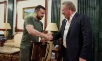Aussie Billionaire Pledges $500 Million Towards Rebuilding Ukraine