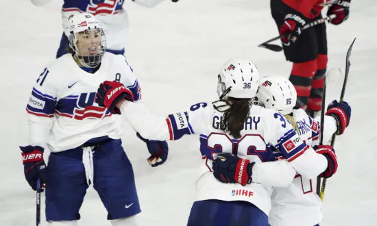 US Beats Canada 2–1, Takes First Two Games of Rivalry Series