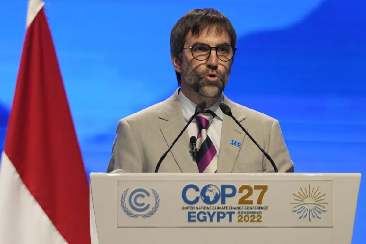Environment Minister Steven Guilbeault speaks at the COP27 U.N. climate summit in Sharm el-Sheikh, Egypt, on Nov. 15, 2022. (Peter Dejong/AP Photo)
