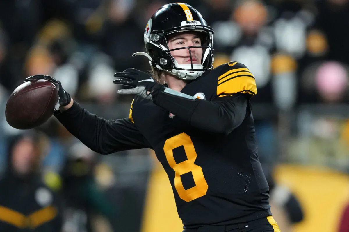 Pittsburgh Steelers quarterback Kenny Pickett (8) throws in the third quarter during a Week 11 NFL game against the Cincinnati Bengals, at Acrisure Stadium in Pittsburgh on Nov. 20, 2022. ( Kareem Elgazzar-USA TODAY Sports-The Cincinnati Enquirer via Field Level Media)