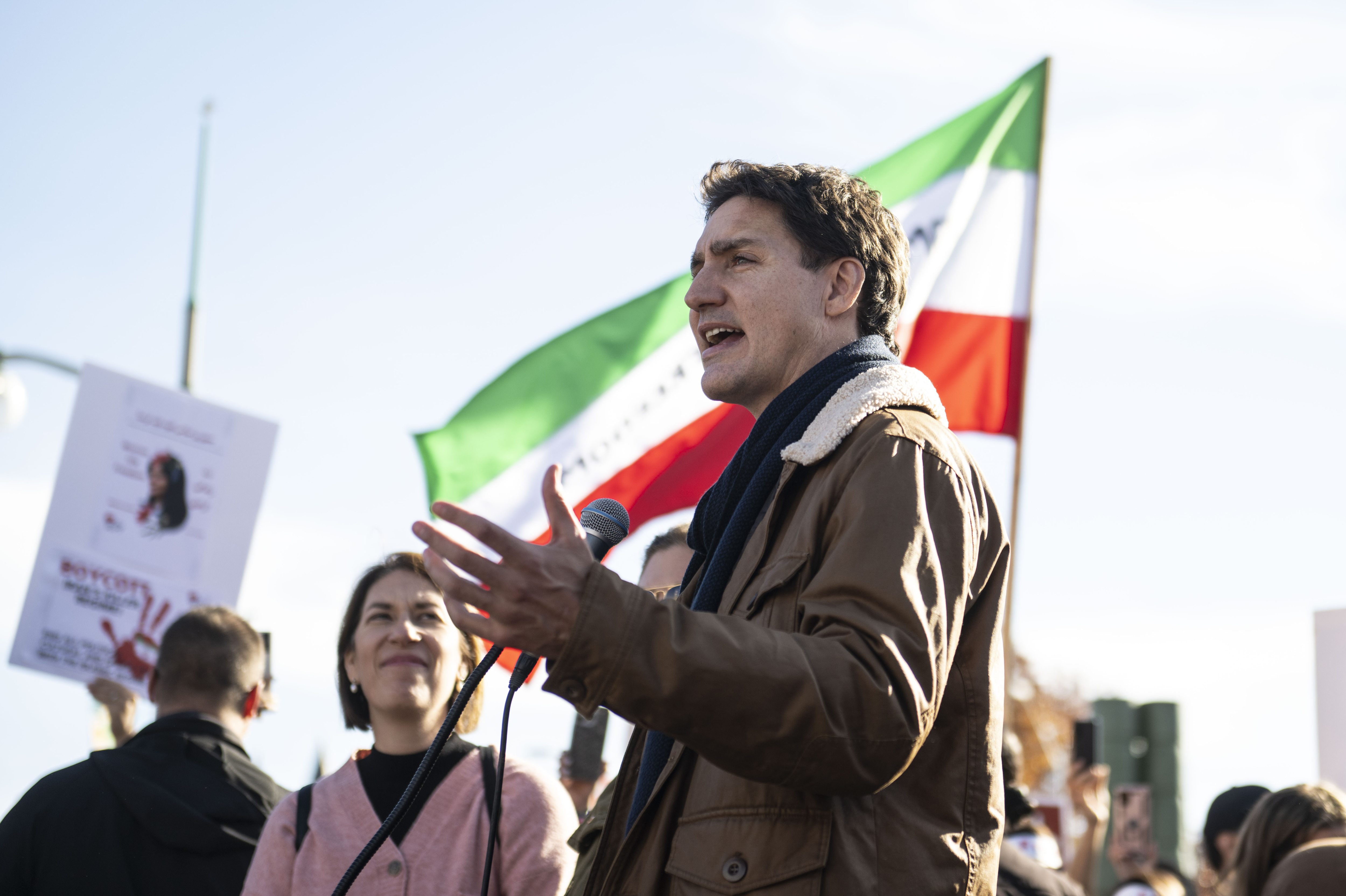 Ottawa Monitoring Reports of Iran's Threats Against Dissidents in Canada: Trudeau - Vimarsana News