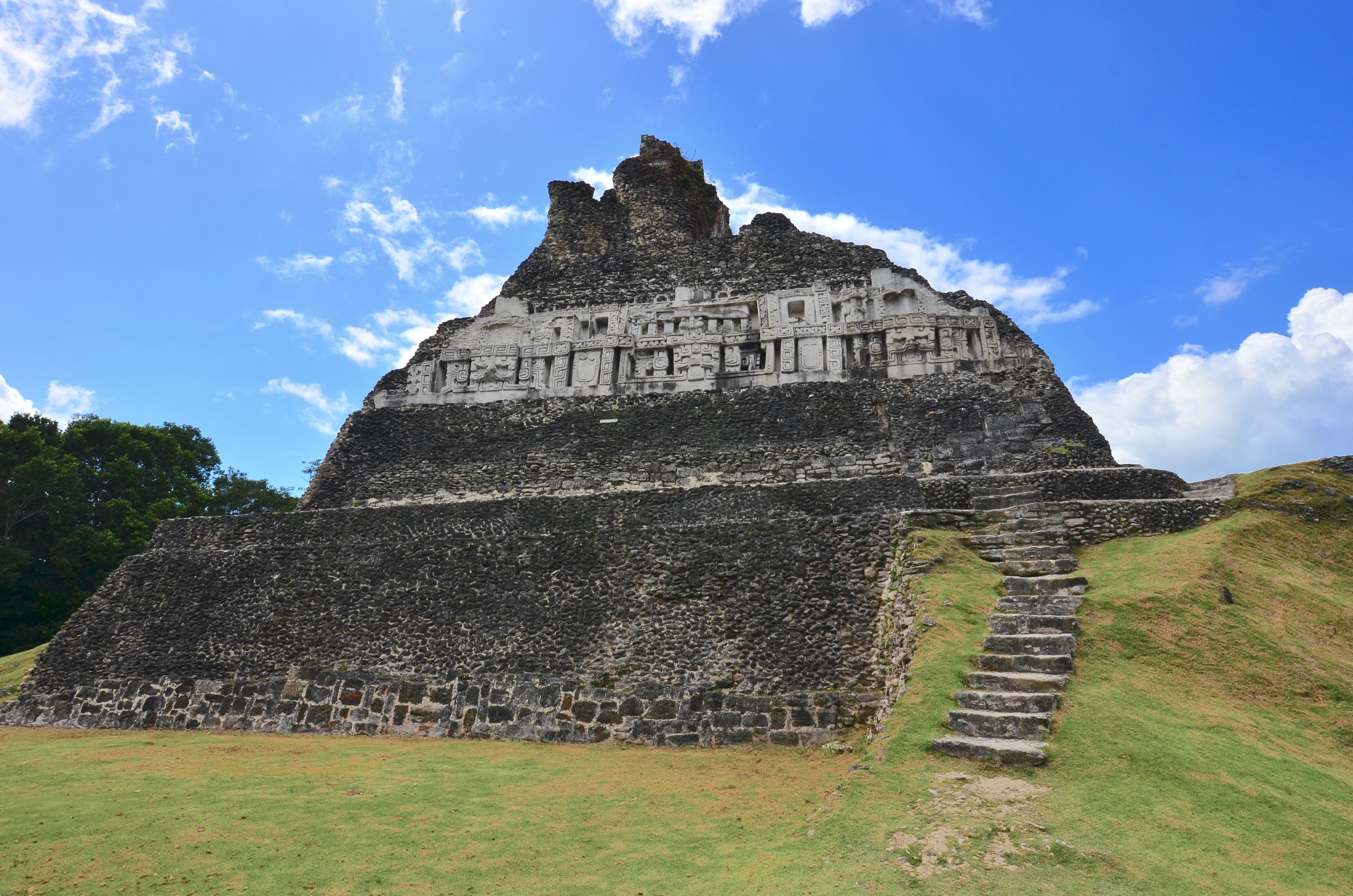 Xunantunich archeological site