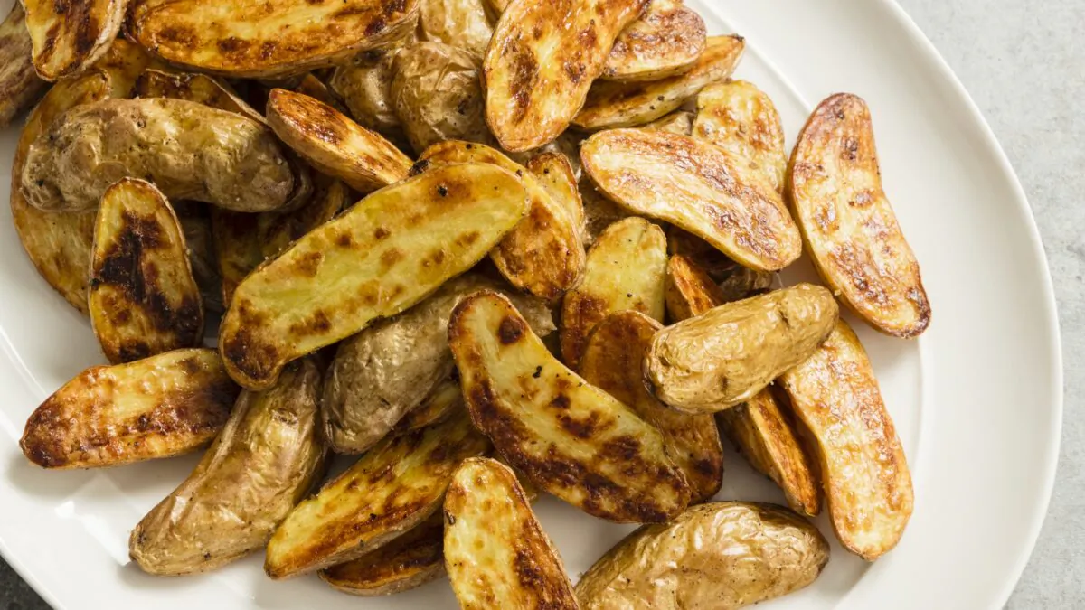 Move over French fries! These crispy roasted potatoes may become your new favorite potatoes. (Elle Simone)