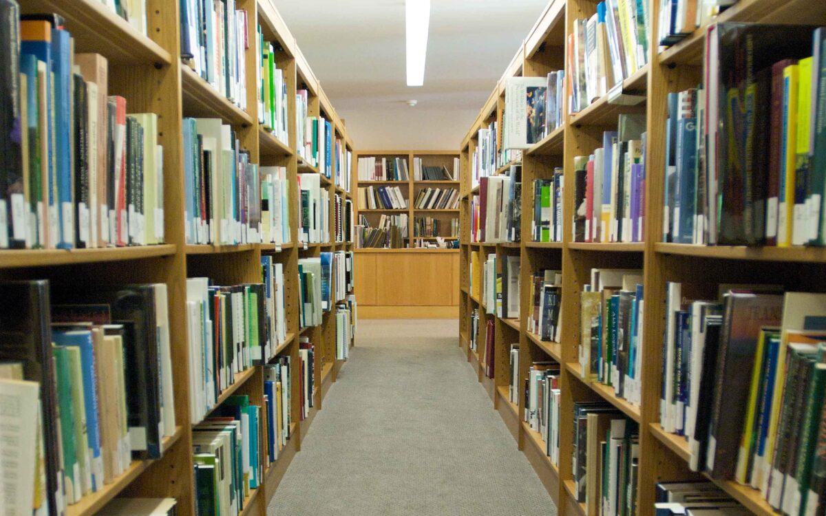NextImg:City of Calgary to Debate Proposed Bylaw to Ban Protests Near Pools, Libraries After Drag Queen Story Hour Objections