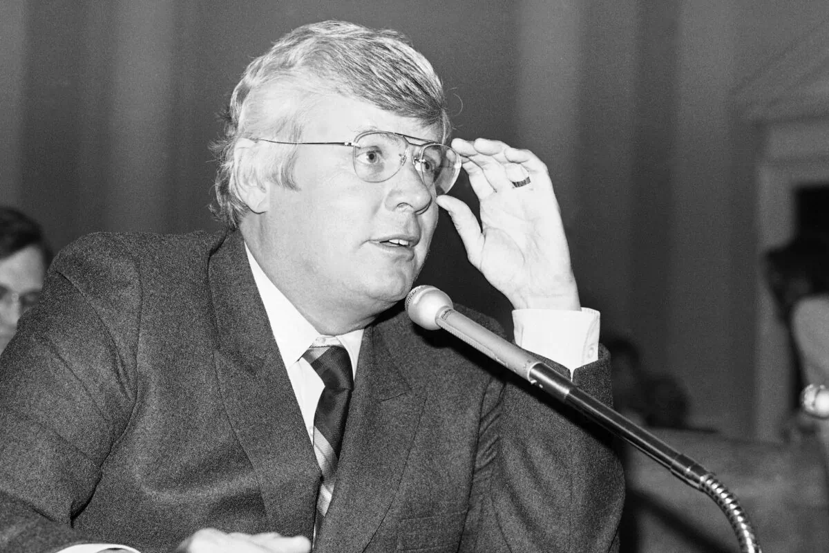 Kentucky Gov. John Y. Brown appears before a House Ways and Means subcommittee in Washington April 3, 1981. (John Duricka/AP Photo)