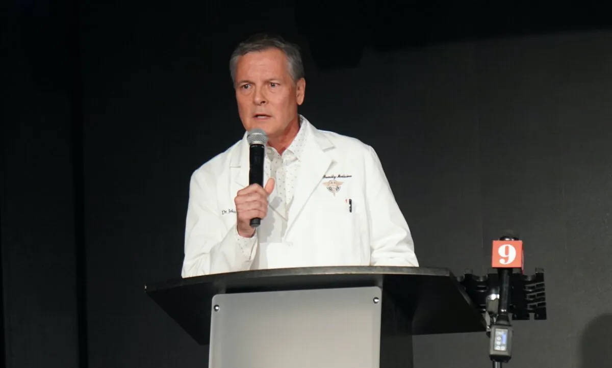 Dr. John Littell speaks at a press conferencein Kissimmee, Fla., on Oct. 13, 2022, about people he says were injured by COVID-19 vaccines and government-recommended treatment protocols for the disease. (Nanette Holt/The Epoch Times)
