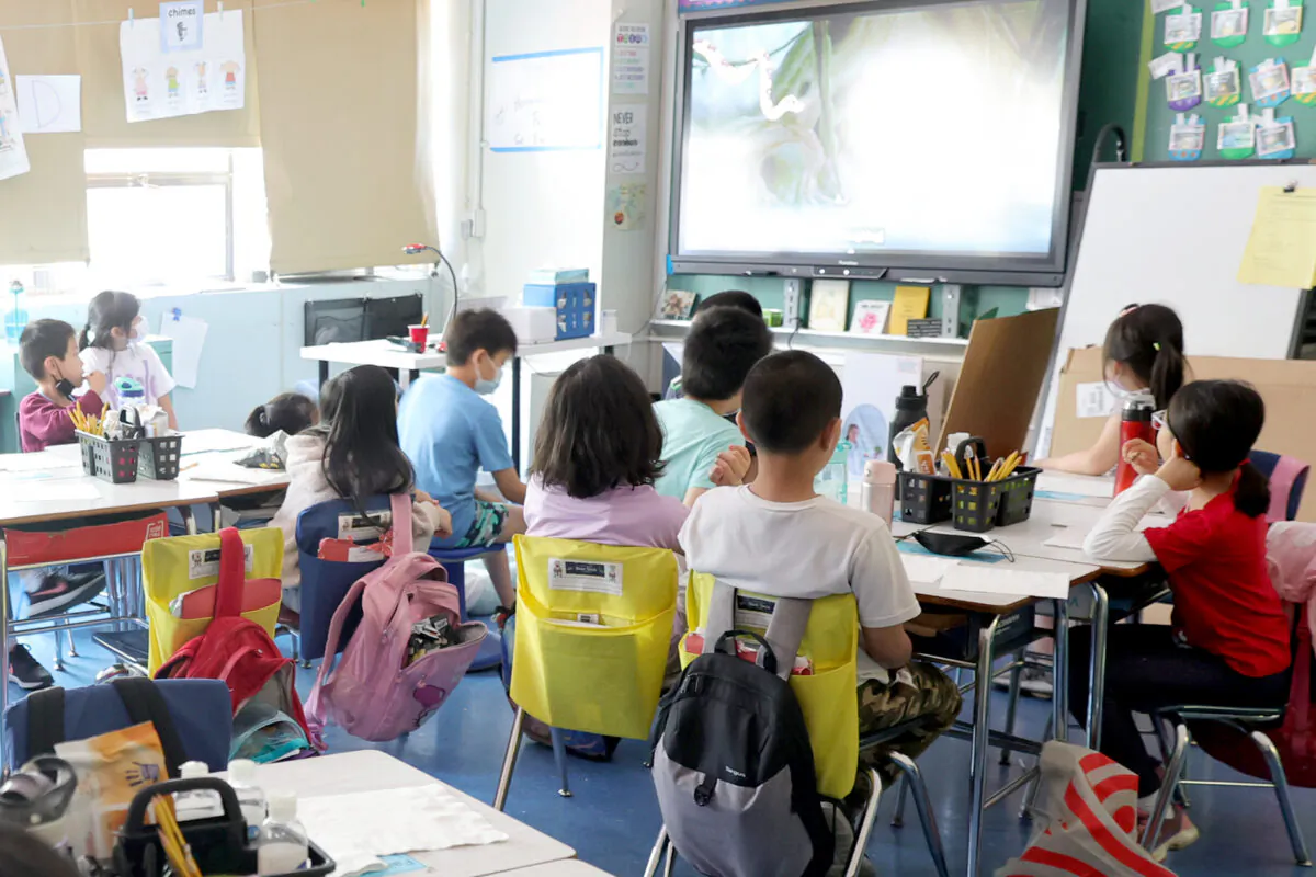 Students attend class on the second to last day of school as New York City public schools prepare to wrap up the year at Yung Wing School P.S. 124 in New York on June 24, 2022. (Michael Loccisano/Getty Images)