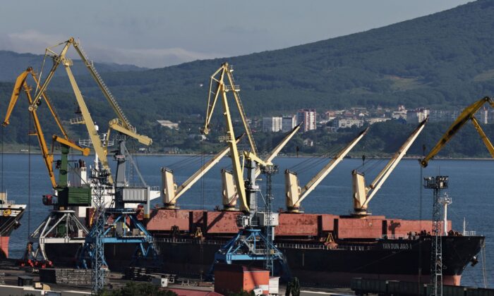 A view shows the Yan Dun Jiao 1 bulk carrier in the Vostochny container port on the shore of Nakhodka Bay near the port city of Nakhodka, Russia, on Aug. 12, 2022. (Tatiana Meel/Reuters)