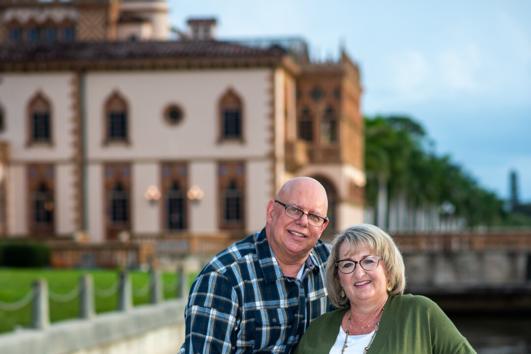 Eric and Cynthia Schrock, before he fell ill and was treated at a hospital for COVID-19, despite records that she says show he was suffering from an untreated heart attack. (Courtesy of Cynthia Schrock)
