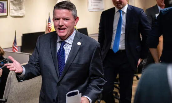 Arizona’s Maricopa County Supervisor Bill Gates Says He Will Not Seek Re-election Next Year