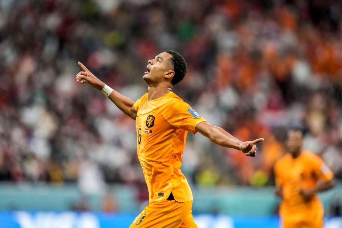 Netherlands Beats Host Qatar 20 to Advance at World Cup