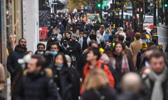 Think Tank: Scrapped Tax-Free Shopping Scheme Would Contribute £11.1 Billion to Economy