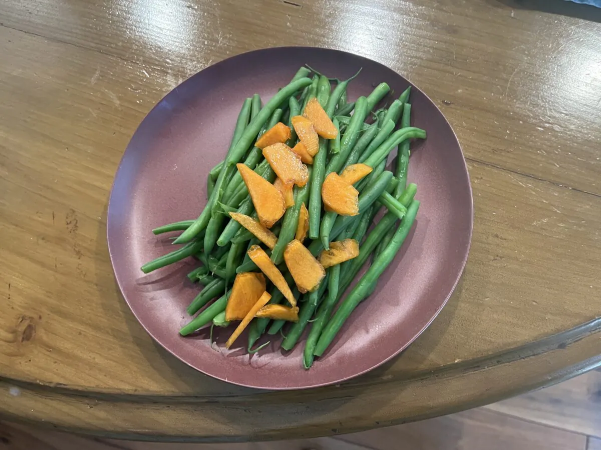 This is a lovely side dish for the season. (Diane Rossen Worthington/TNS)