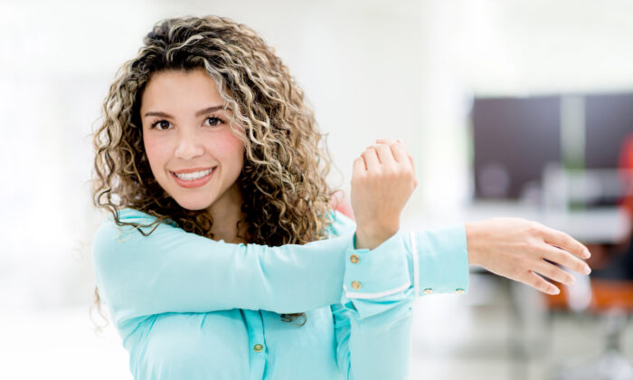 4 Desk Stretches for People Who Sit All Day