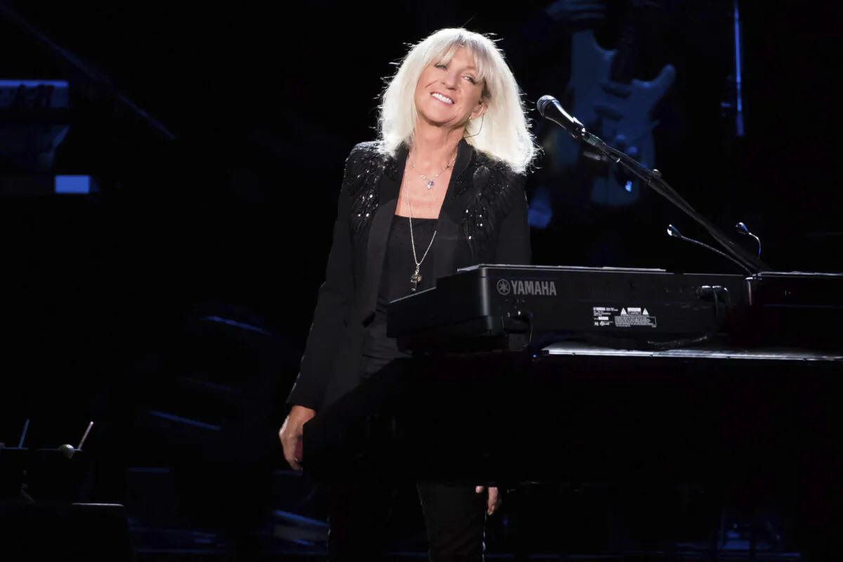 Christine McVie from the band Fleetwood Mac performs at Madison Square Garden in New York on Oct. 6, 2014. (Charles Sykes/Invision/AP)
