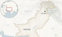 22 People Killed in Bus, Car Collision in Pakistan