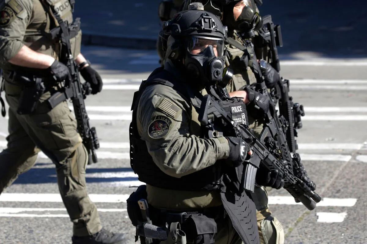 Seattle SWAT officers at a demonstration in Seattle, Washington on July 25, 2020. (Jason Redmond/AFP via Getty Images)