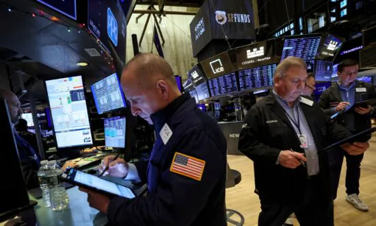 ESG Funds Underperforming S&P 500, Streak Expected to Continue Through 2023