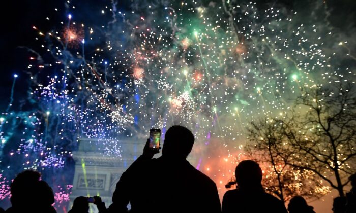 New Year Celebrations Around the World to Welcome 2023: Photos