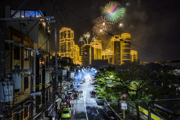 Philippines Celebrates New Year